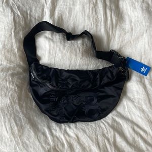 Adidas NWT cross-body bag large